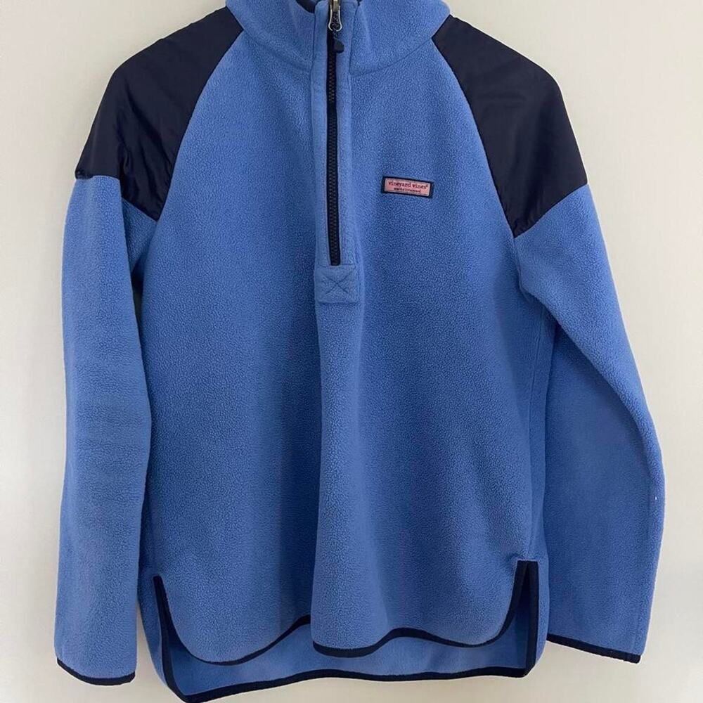 Vineyard Vines Women’s Small Blue Fleece 1/4 Zip Pullover Navy Shoulder Panels